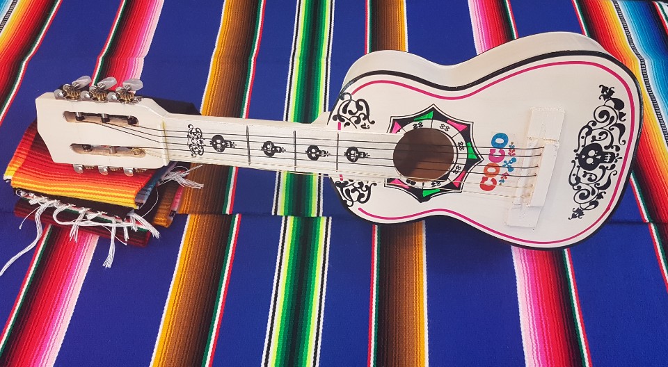 판매_멕시코_코코 기타(Guitarra de coco)